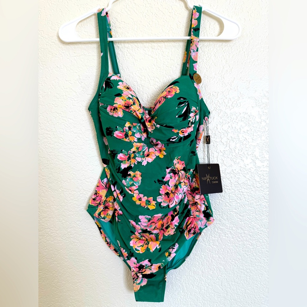 NipTuck swimsuit NWT